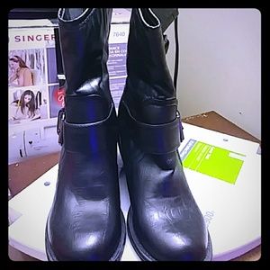 Ladies Black Leather Boots